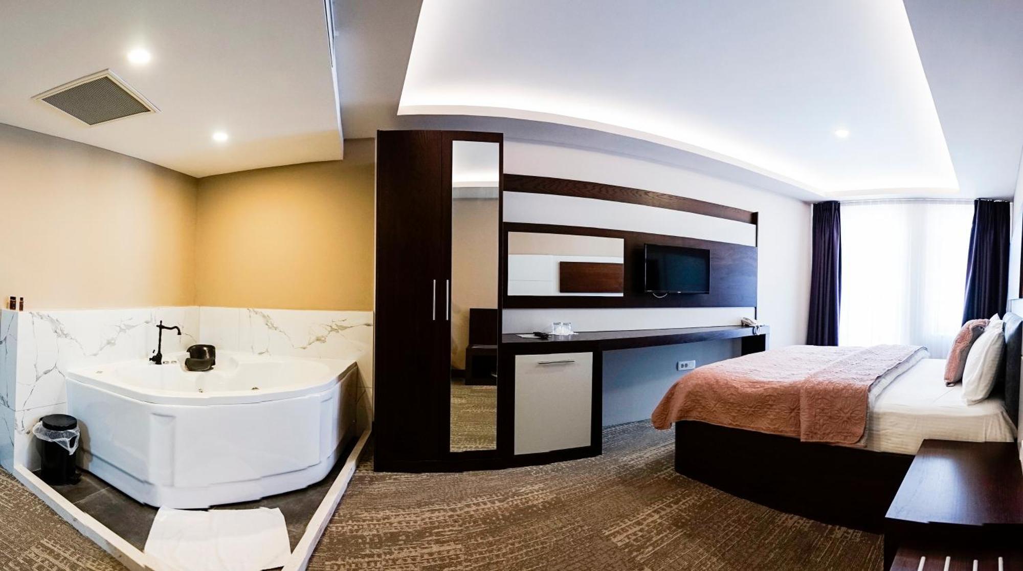 Hotel Prizreni Εξωτερικό φωτογραφία